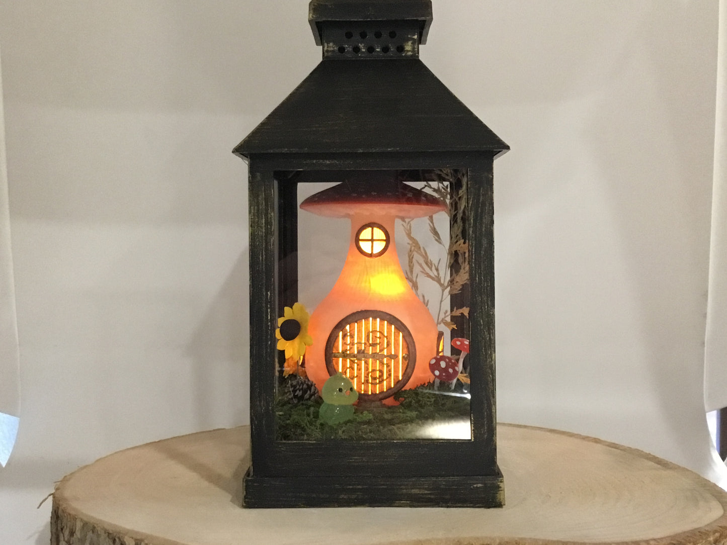 Light up lantern