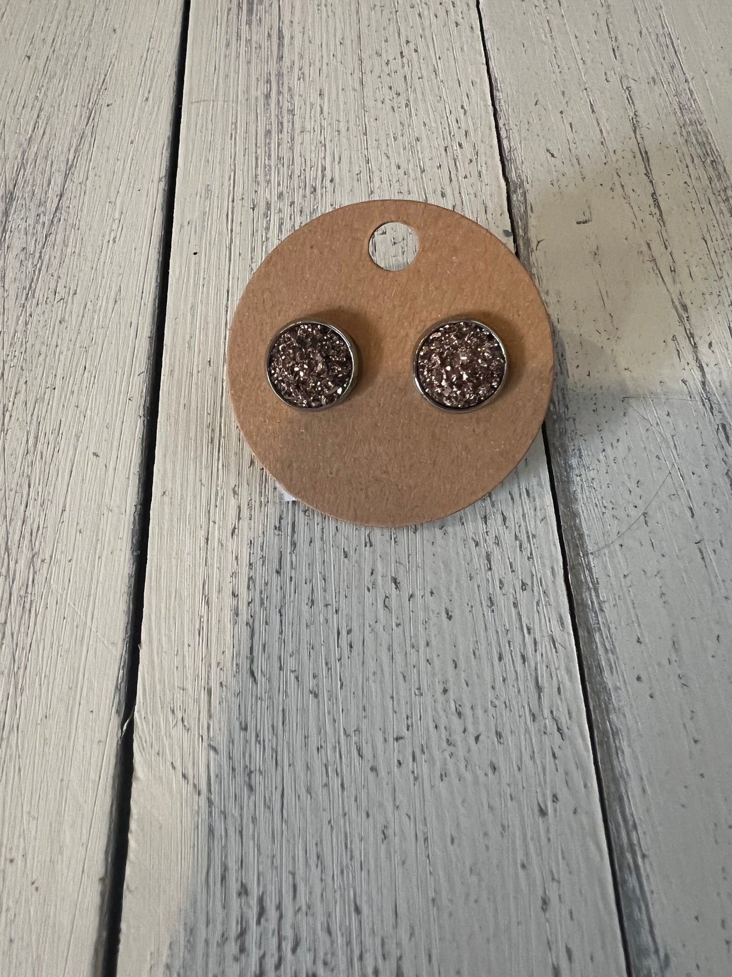 Matte stud earrings